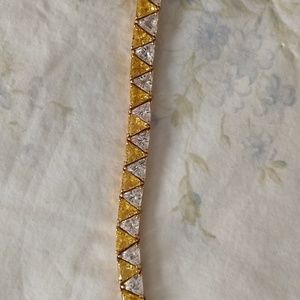 Stunning Vintage Bracelet!
